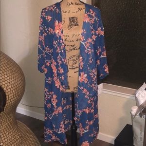 Lularoe Brand New Shirley Size L
